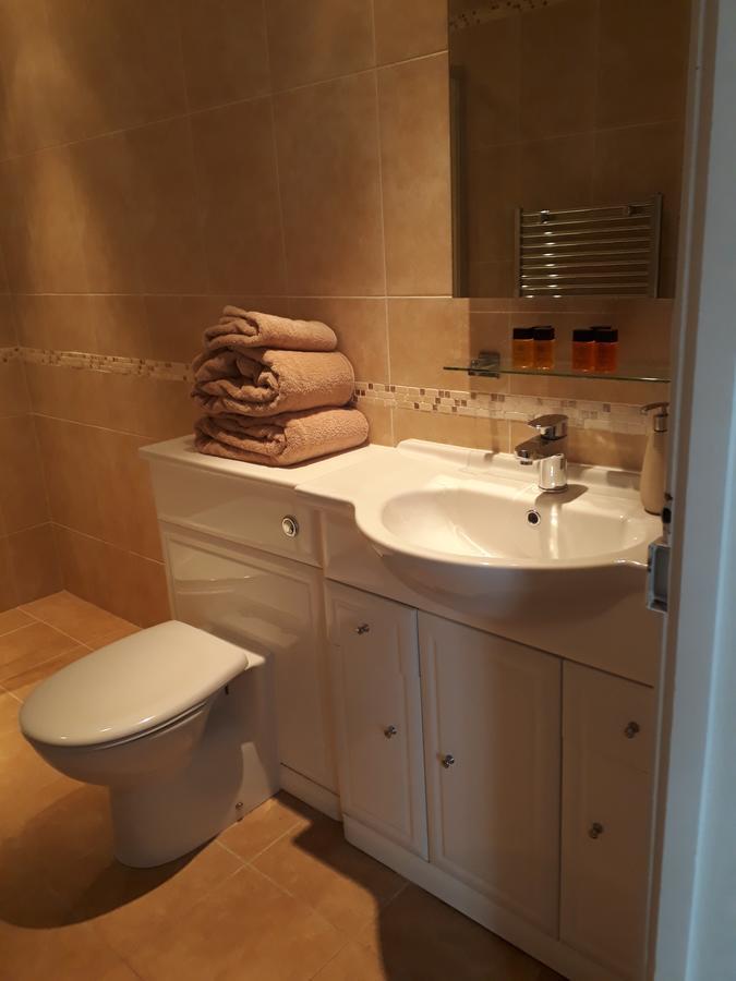 The Draen Bed And Breakfast Brecon Extérieur photo